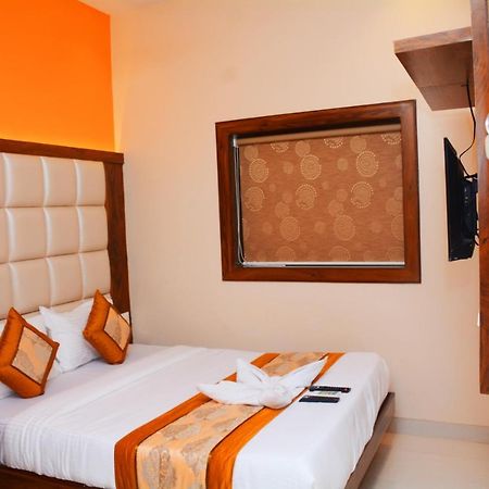 Hotel Nest N Rest - Bombaim Exterior foto