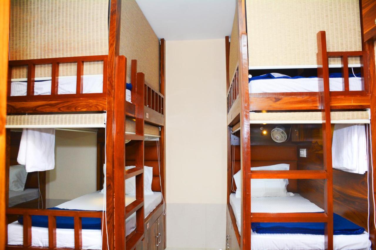 Hotel Nest N Rest - Bombaim Exterior foto