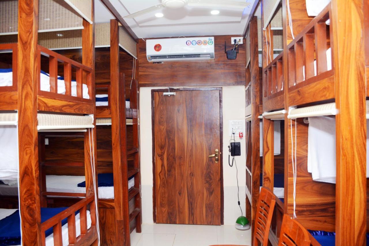 Hotel Nest N Rest - Bombaim Exterior foto